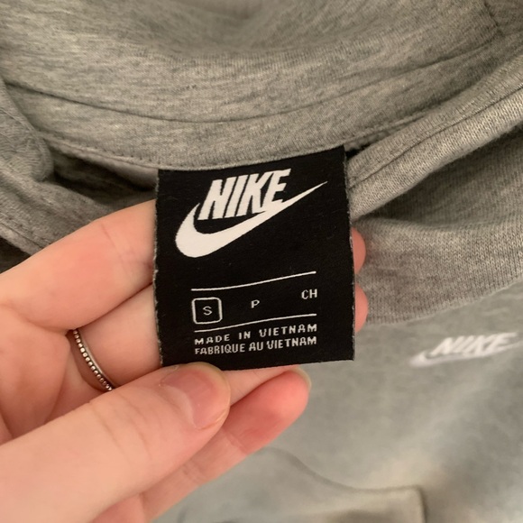 NIKE SPORTSWEAR CLUB FUNNEL HOODIE - Picture 3 of 3